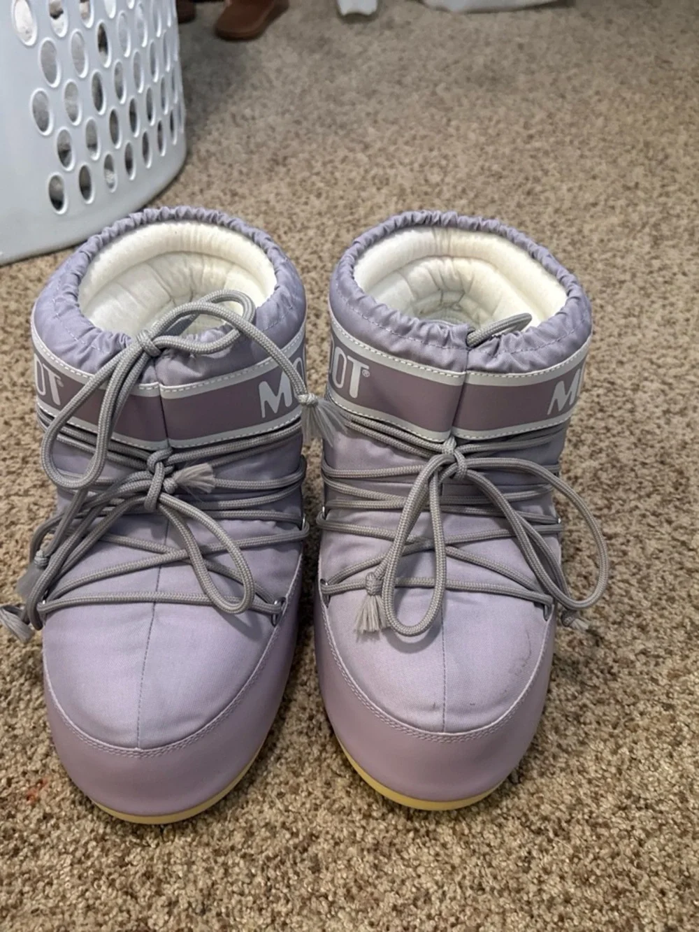 Moon boots and Kate Spade bag - Branding